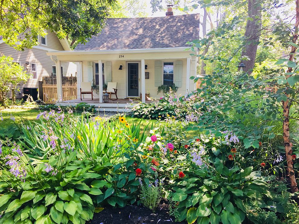 Like a garden cottage! 