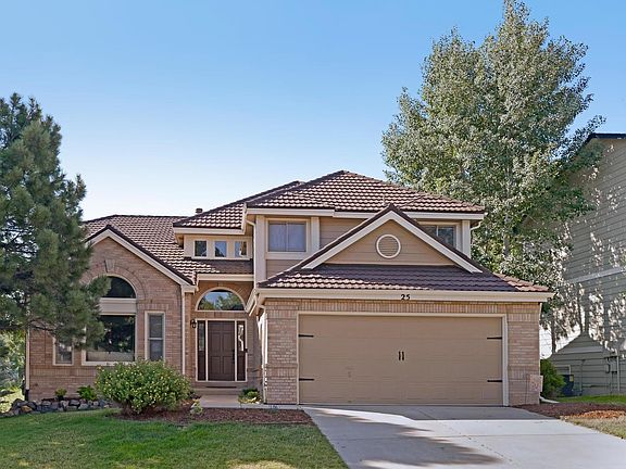 2nd image of 25 Buckthorn Dr