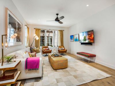 18 W Victoria St APT 107, Santa Barbara, CA, 93101