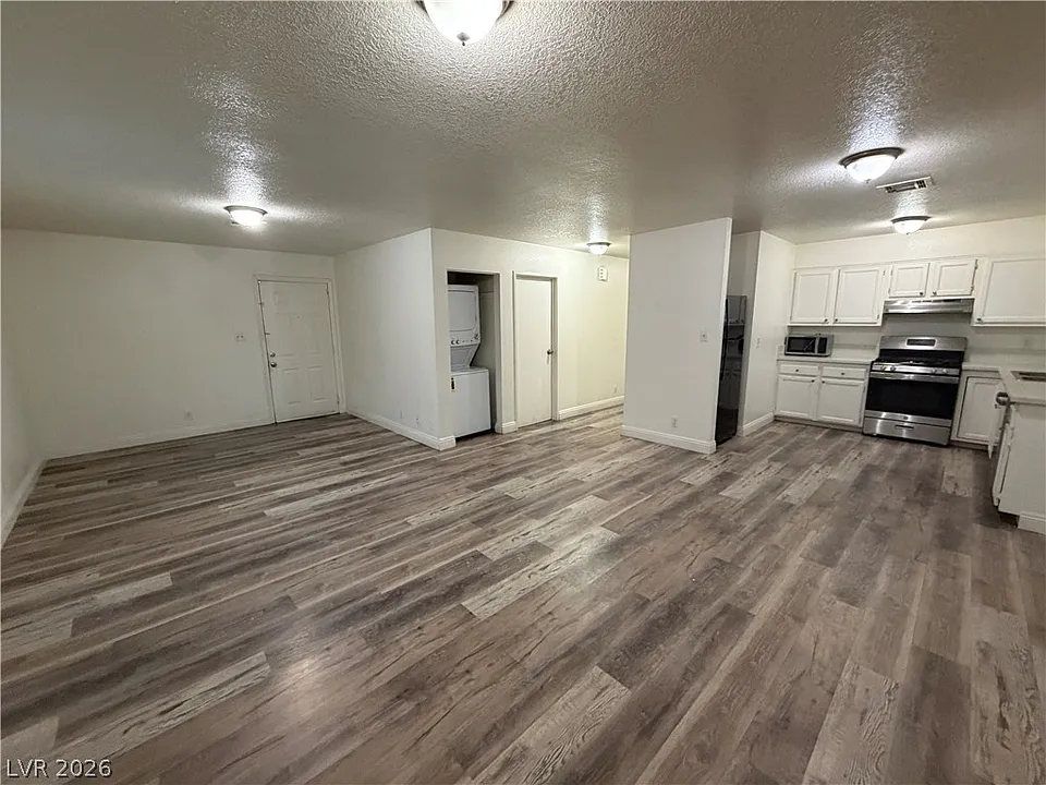 6945 Mendon Ln #3
