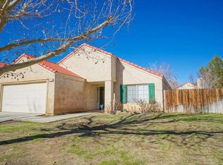 4223 Nashville St, Palmdale, CA 93552