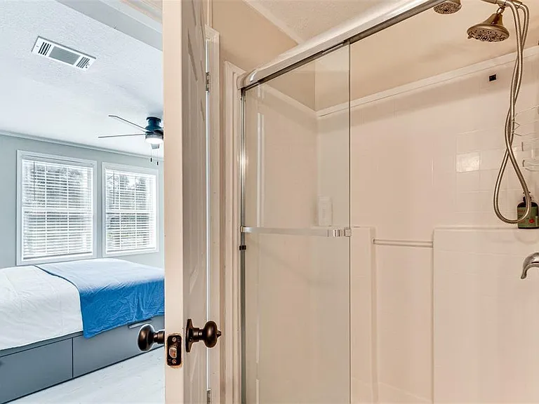 8125 Shelley Trl — Photo 11
