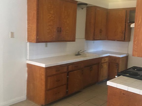 3rd image of 6333 Milton Ave APT 5