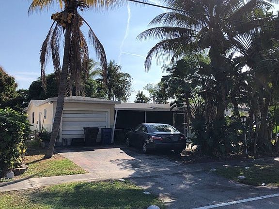 4th image of 3910 NW 33rd Ave