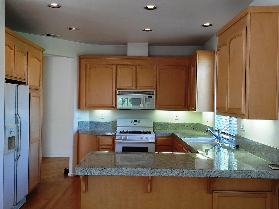 1st image of 5833 Pistoia Way