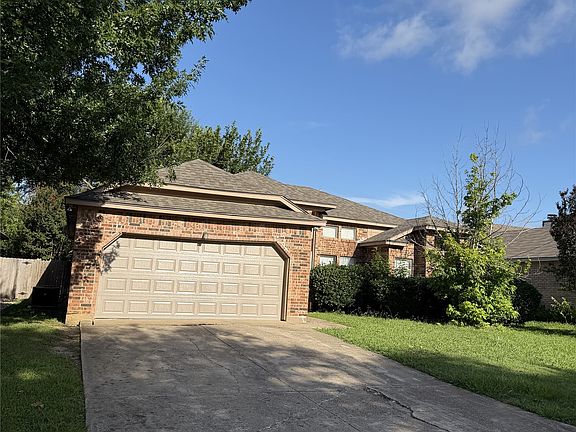2nd image of 6014 Fern Meadow Rd