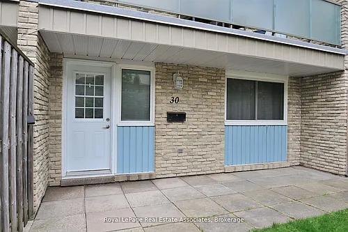 35 Breckenridge Dr #30 Photo 1