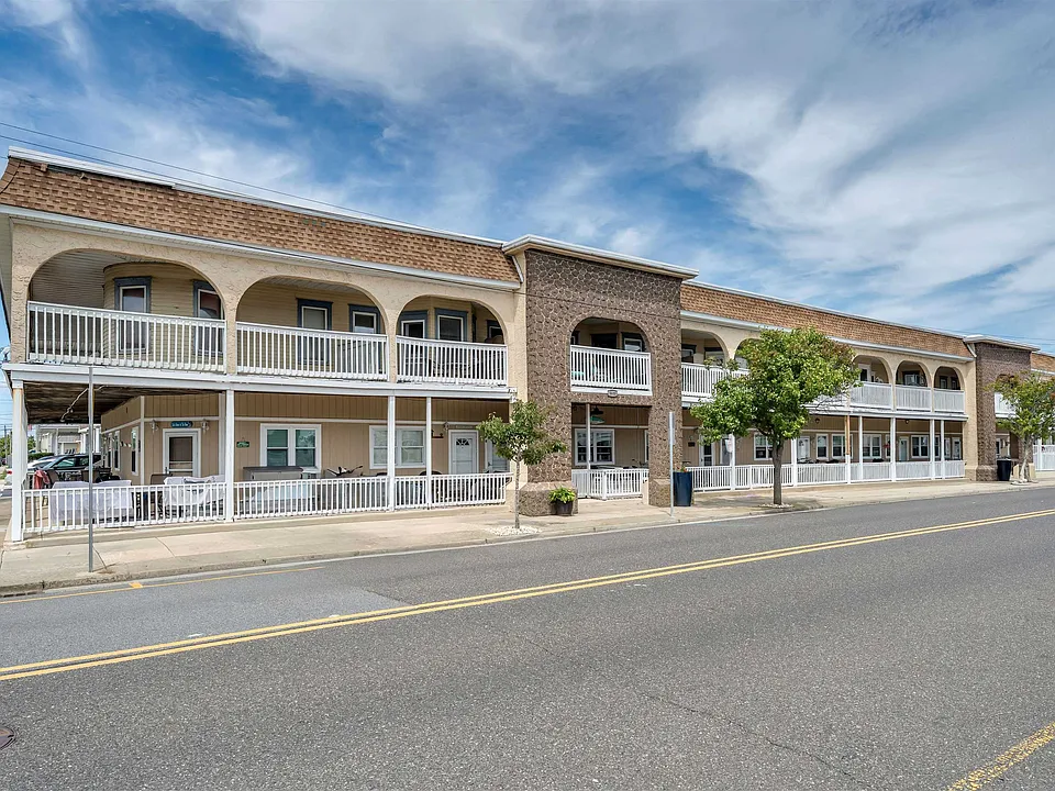 5600 Seaview Ave Wildwood NJ | Zillow