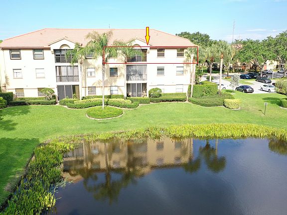 2nd image of 5147 Europa Dr APT V
