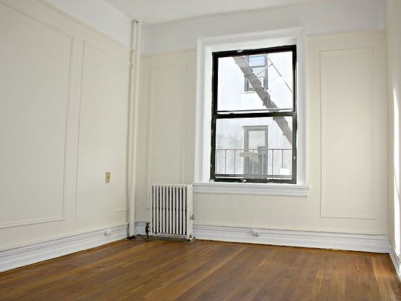 3rd image of 699 Ocean Ave #Eh