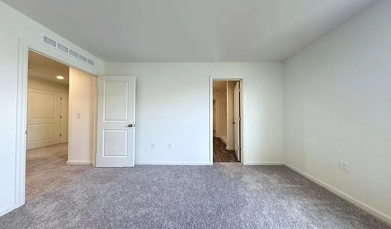 2068 Kentucky Rd — Photo 21