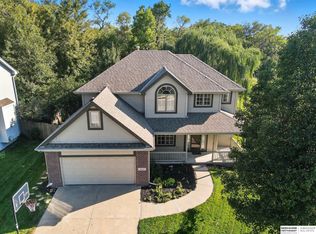 16641 Olive St, Omaha, NE 68137