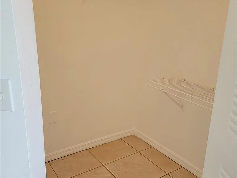 5005 Wiles Rd #108 — Photo 16