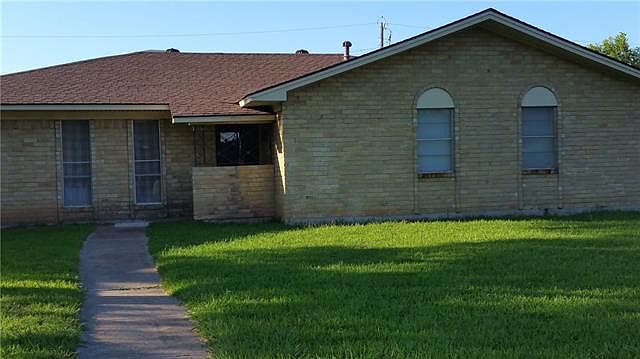 1st image of 2755 Groveridge Dr