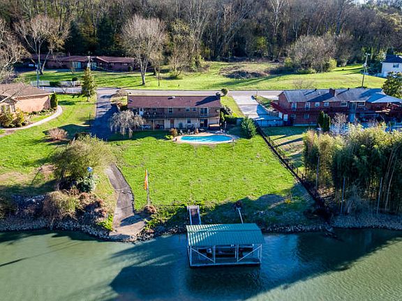 5th image of 1611 River Shores Dr