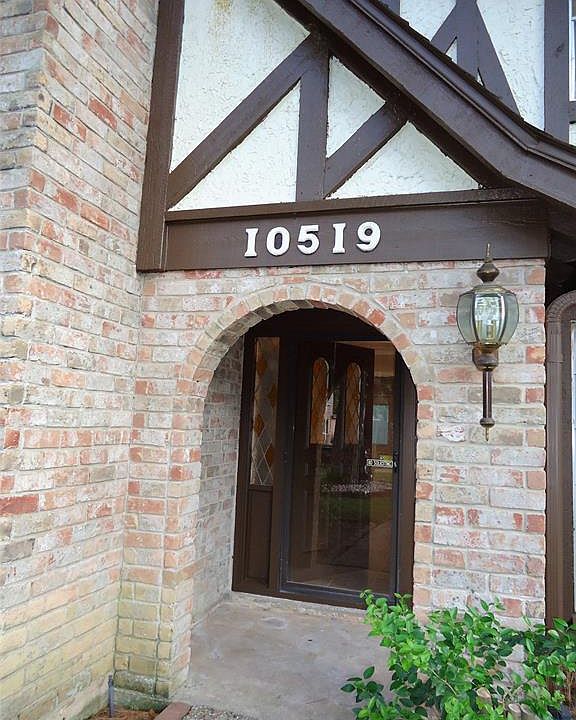 1st image of 10519 Brentway Dr