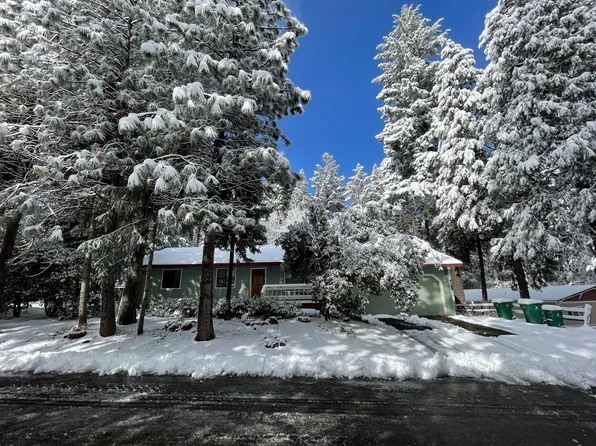 3189 Castlewood Cir, Pollock Pines, CA 95726