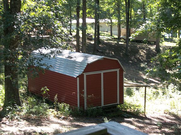 3rd image of 6041 Humphries Ln