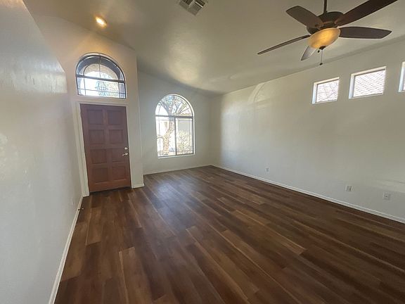 3rd image of 2139 N Creek Vista Dr