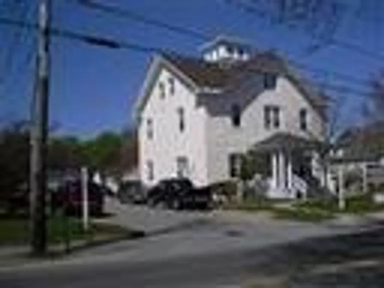 156 Main St — Photo 3