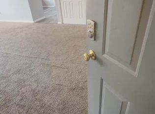 114 Project Rd APT 9, Troy, NY 12180