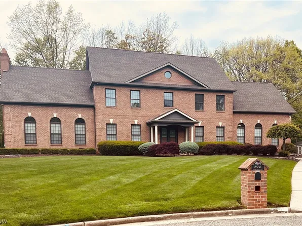 8536 Cherry Hill Pl, Youngstown, OH 44514