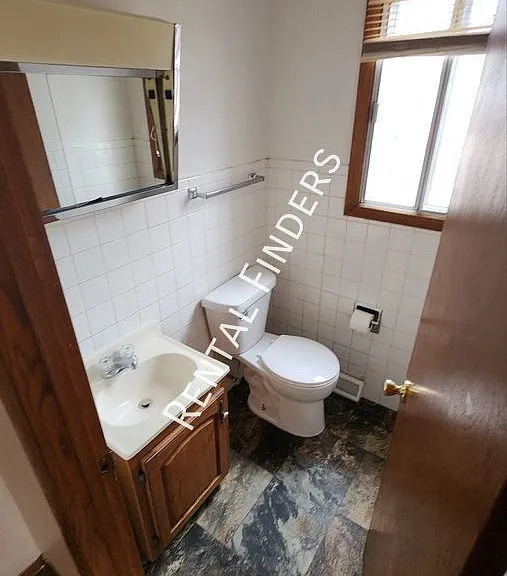 337 Dove St — Photo 7