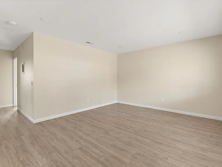 Starlight Ridge Apartments- Yucaipa, CA — Photo 41