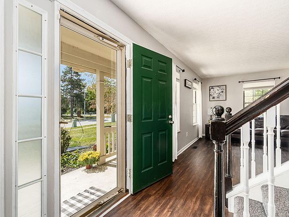 5th image of 2480 Deerfield Dr