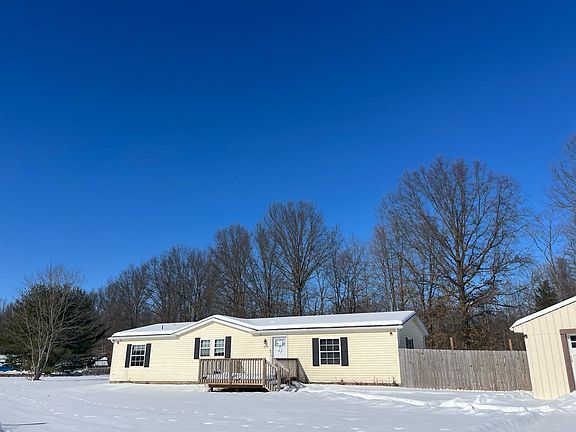 2nd image of 1575 Friendly Ln