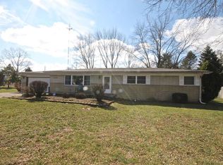 2735 Cardigan Rd, Indianapolis, IN 46268