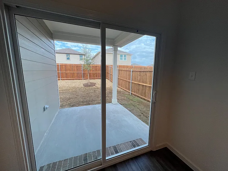 1710 Washington St — Photo 16
