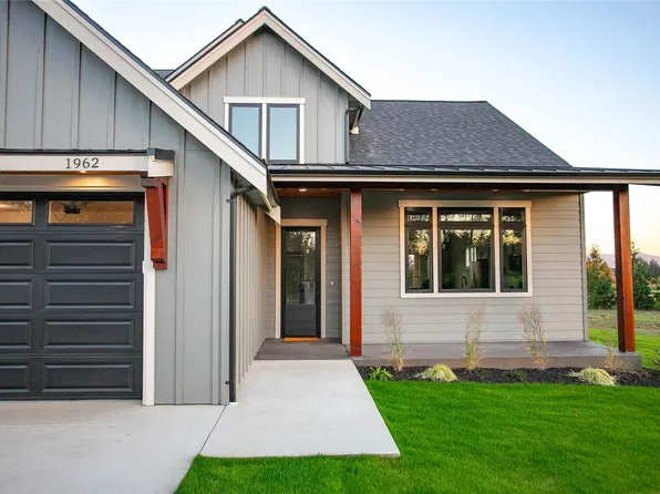 1962 Steelhead Way, Lynden, WA 98264