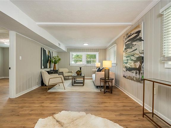 4th image of 2276 Miriam Ln