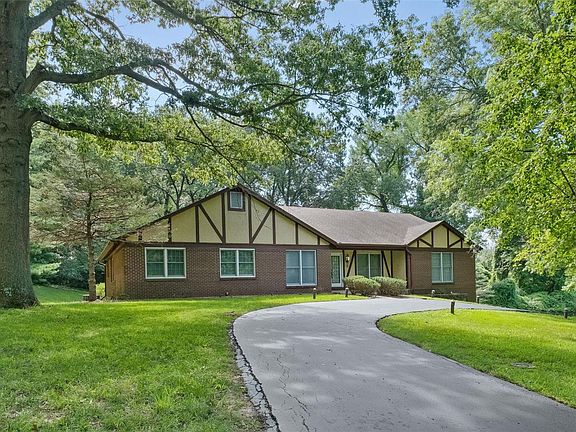 4th image of 14910 Afshari Cir