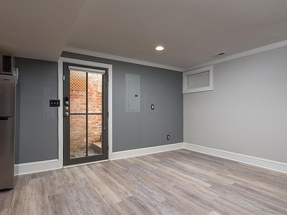 2nd image of 417 S Davis Ave #B