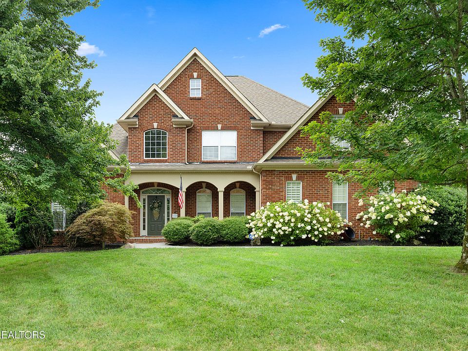 1st image of 12617 Hunters Creek Ln
