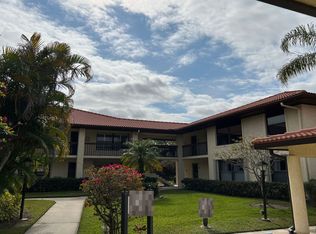 360 SW South River Dr APT 102, Stuart, FL 34997