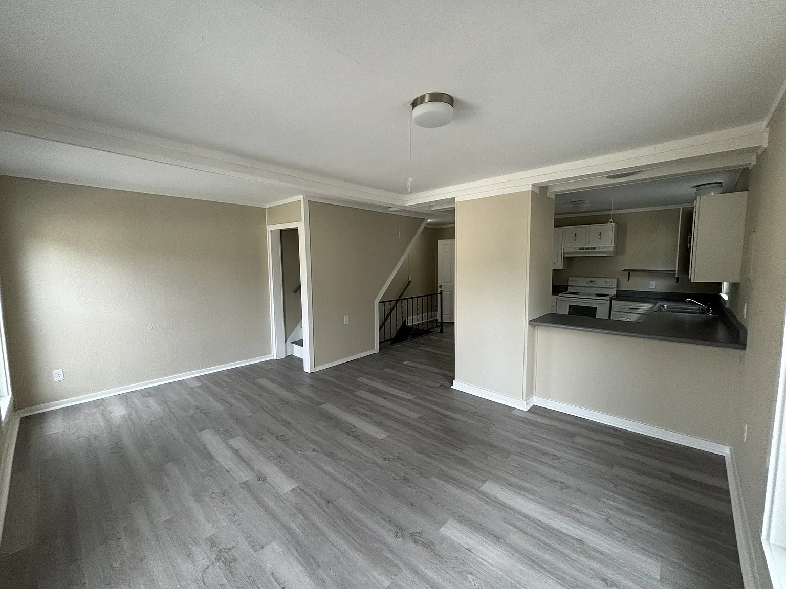 53 South Park Street - 2 — Photo 3