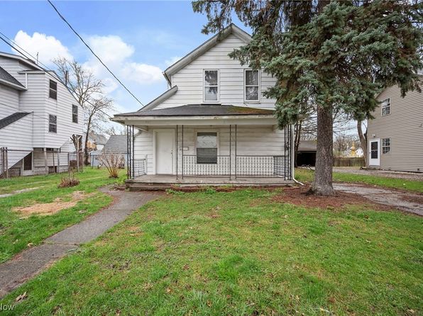 647 Sherman St, Akron, OH 44311