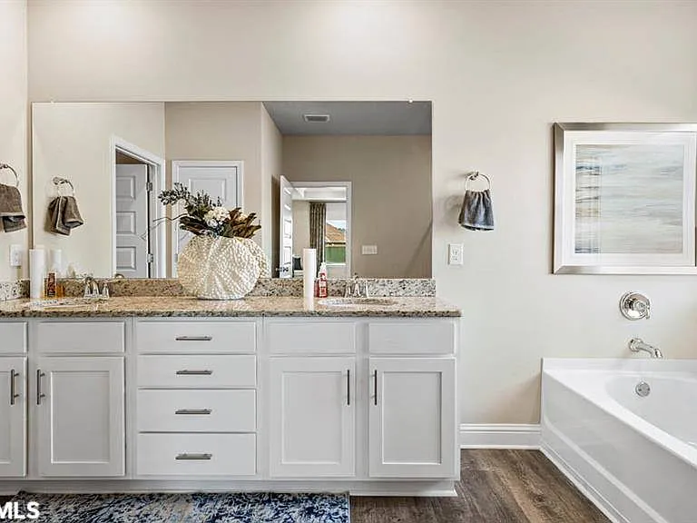 31407 Montalto Ct — Photo 16