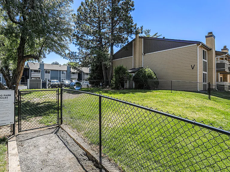 Avery Park — Photo 47