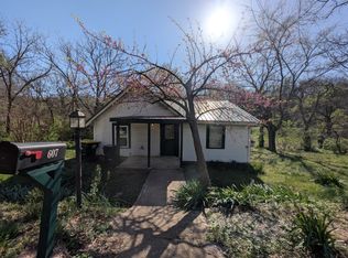 607 N Sycamore St, Harrison, AR 72601