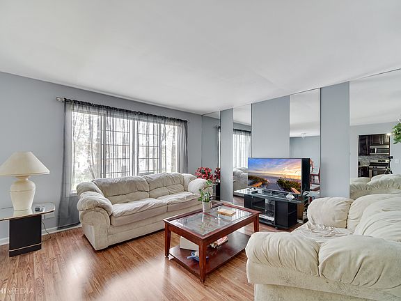 4th image of 2095 Millpond Ln
