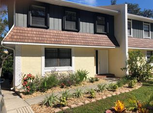 1360 Abbey Crescent Ln, Clearwater, FL 33759