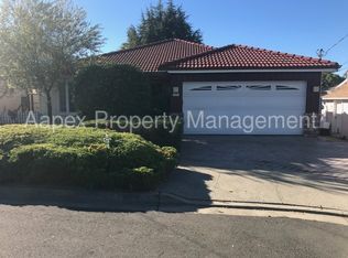 1649 Highland Blvd, Hayward, CA 94542