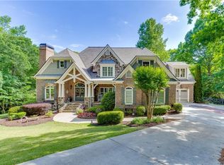 3092 Hidden Falls Dr, Buford, GA 30519