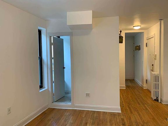 4th image of 86 Kenmare St #Iv