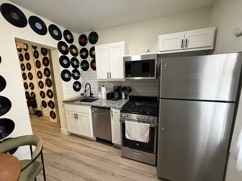 1st image of 82-84 Chittenden Ave Unit B