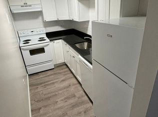 800 Farm Rd #33, Marlborough, MA 01752